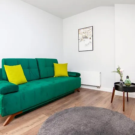 Loft Krancowa Отель *